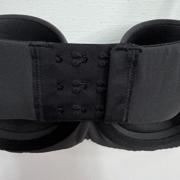 SKIMS Fits Everybody Strapless Bra Black 34A Convertible Removable Straps - Picture 5 of 11